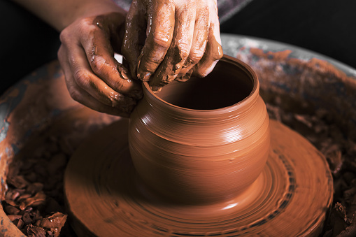 potter working with clay – free photo on Barnimages